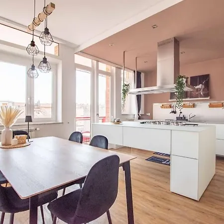 Centro Citta - Terrazzo Silenzioso * Trieste