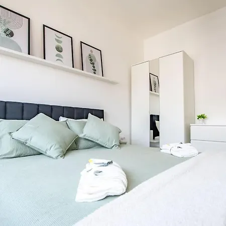 Centro Citta - Terrazzo Silenzioso Tatil Evi